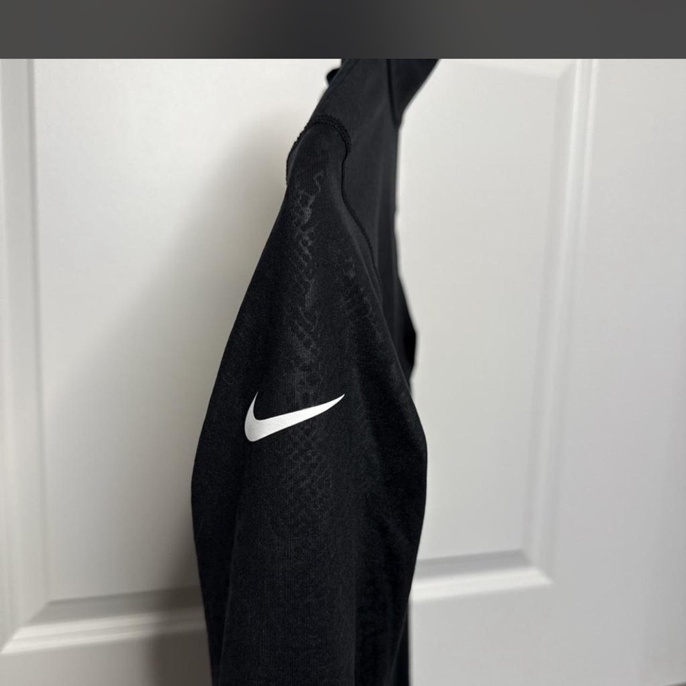 Nike Women's Black Patterned Jacket - Picture 3 of 5